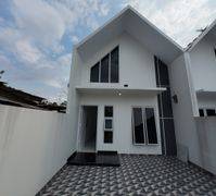 Rumah Baru Cantik di Tanah Baru Depok Legalitas SHM