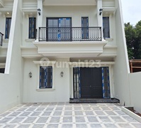 Rumah Bagus Akses 2 Mobil Cuma 5 Menit Ke Stasiun Lrt Cibubur