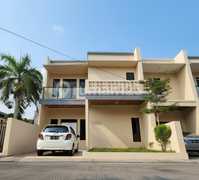 Town House Aestetic Modern 2 Lantai Citayam