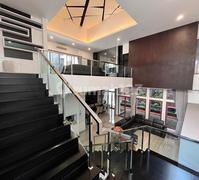 Rumah Taman Resort Mediterania Pik Pantai Indah Kapuk Furnished