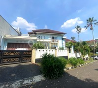 Rumah Luas Posisi Hook Termurah di Villa Cinere Mas - LT 500 M2