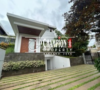 Rumah Tropical Modern Minimalis di Pondok Indah -Nrl