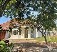 Dijual Murah Rumah Menteng Bangunan Belanda Bagus