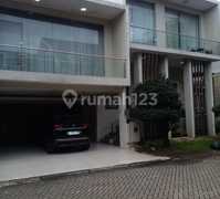 Rumah Bagus di Kebayoran.residence Bintaro