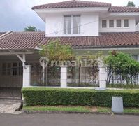 Rumah Cluster Luasan Besar Lingkungan Nyaman di Bintaro SHM