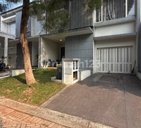 Dijual Rumah Posisi Hoek Dalam Cluster Premium Kebayoran Village Bintaro