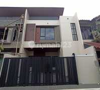 Rumah Keren Mewah Samping Veldrome Pulo Asem Rawamangun Siap Huni