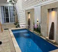 Villa Mewah Brand New dengan Private Pool & Furnished Lengkap | 3 Kt di Buduk Badung LT 100 M2