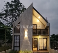 Rumah Ready Stock ada Mezzanine lokasi dekat Tol dan Stasiun