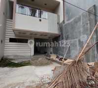 Dijual Rumah Regensi Melati Mas