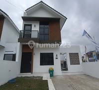 Lagi Promo!!!Jual Rumah 2 Lantai Dp dan Cicilan Ringan Dekat Kota Cimahi