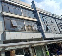 Ruko Termurah Hadap Jalan Utama Dekat Mall