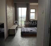 Near Binus Apartemen Springwood Residence Near Binus Alam Sutera Furnished