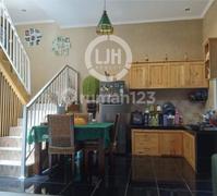 Dijual Murah Rumah 2 Lantai Siap Huni di Bojongsari Depok