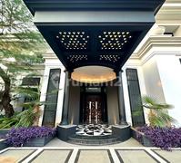 Brand New House American Classic Modern ~ Area Prime Pondok Indah ( Langka )