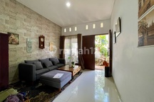 Rumah Modern Minimalis di Komplek Tanjung Barat Indah Jakarta Selatan