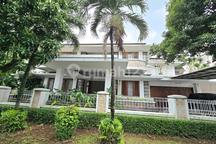 Rumah Mewah Terawat di Pondok Indah Harga Bagus Hoek , Strategis