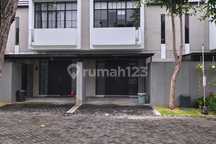 Rumah Grand Sunrise Cluster Stellar, Tipe Violet Deluxe Luas 90M2 Ada 3 Kamar Sudah Kanopi
