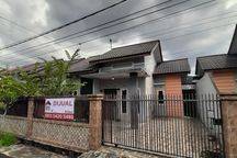 Dijual 1 Unit Rumah Tinggal Type 100 - Area Perum 4