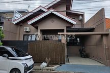 Rumah Cantik Modern Contemporer Fully Furnished di Jimbaran