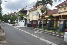 Rumah Super Mewah + Private Pool di Timoho