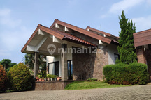 Villa Trawas Ada Kolam Renang Dekat Rustic Market