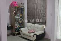 Rumah Golf Lake Residence 6X15 Hadap Tenggara