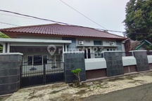 Jeffry - Rumah hook siap huni pusat kota Pasuruan di perumahan Pondok Sejati Indah