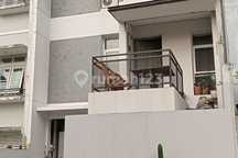Dijual Cepat Rumah Second Dalam Komplek Siap Huni Area Cinere