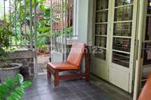 Dijual Rumah Tua Harus Renovasi Total. Area Menteng Jakarta Pusat