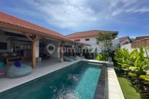 Beautiful Tropicale Villa In Padang-padang Beach 