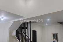 Rumah 2 Lantai Siap Huni Semi Furnished Kota Baru Parahyangan - Kbp Tatar Banyak Sumba