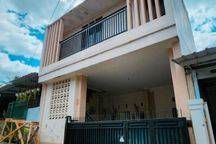 Rumah Dijual Cepat 2 Lantai hanya 3 menit ke Superindo Ciaul Sukabumi