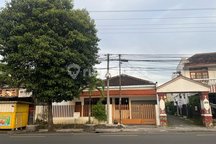 Rumah Murah Tepi Jalan Utama Sangat Dekat ke Stasiun Tugu, Malioboro, Tugu Jogja
