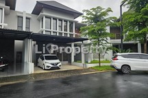 Disewakan Rumah Bsb City, Dekat Uptown Mall dan Kampus Unika, Sejuk, Semarang
