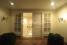 Good Location 3br With Swimming Pool And Backyard