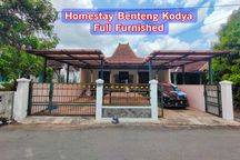 Rumah Dekat Malioboro Njeron Benteng Kota Budaya