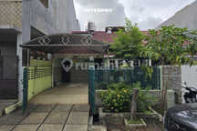Rumah Dijual Puri Indah Cocok Bangun Ulang Hadap Selatan - 140m2