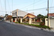 2Rumah Klasik Sejuk Asri Timoho Tengah Kota ******** SAMPAI DEAL BU