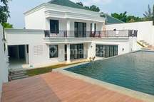 Rumah Baru Kolam Renang Harga Di Bawah Pasaran Clasike Modern Sentul City Bogor