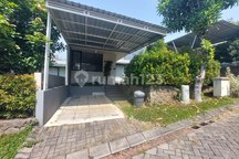 Disewakan Rumah Villa Taman Dayu