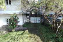 Rumah Tua 2 Lantai Hitung Tanah 673 M2 Lepas Cepat Jl. Prigen 