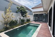 Siap Huni Private Pool Villa Dekat Pantai Berawa Ls