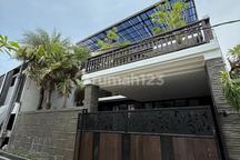 Bebas Banjir Rumah Lantai 3 SHM di Canggu Cn