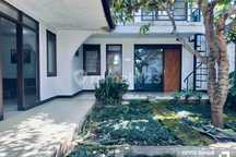 Dijual Rumah di Bandung Dalam Komplek Tenang Dkt Upi dan Nhi