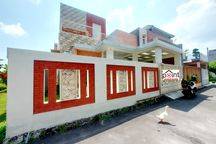 Rumah Minimalis Modern Strategis.dan Terawat Dekat Jln Raya Lawu