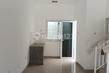 Rumah Tingkat Bagus Dijual Deket Perkantoran Jakarta Pusat