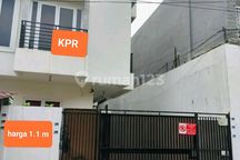Rumah Dijual Murah Bagus SHM di Jl. Percetakan Negara Jakarta Pusat