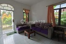 Dikontrakan Rumah Bagus Furnished Di Sentul City