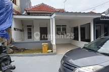 Dikontrakan Rumah Di Taman Tampaksiring Sentul City